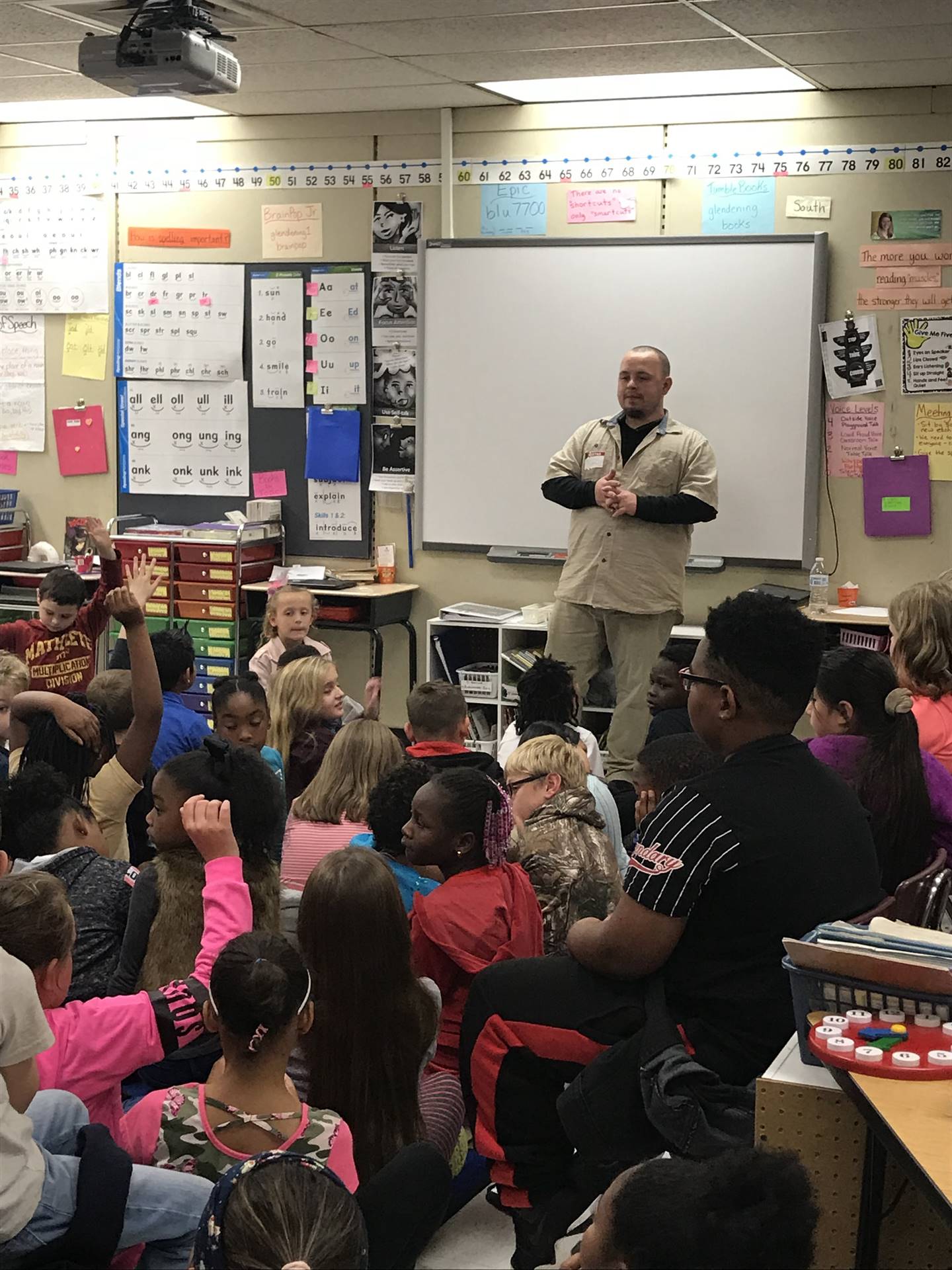 Veterans speaking with students