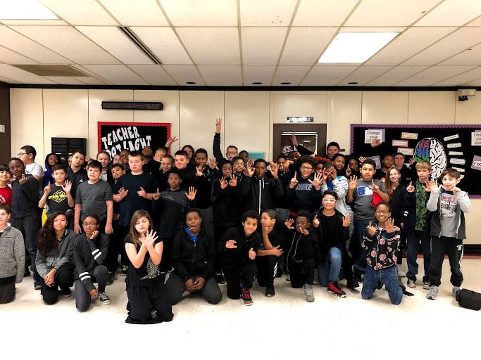 6th graders dressed in black