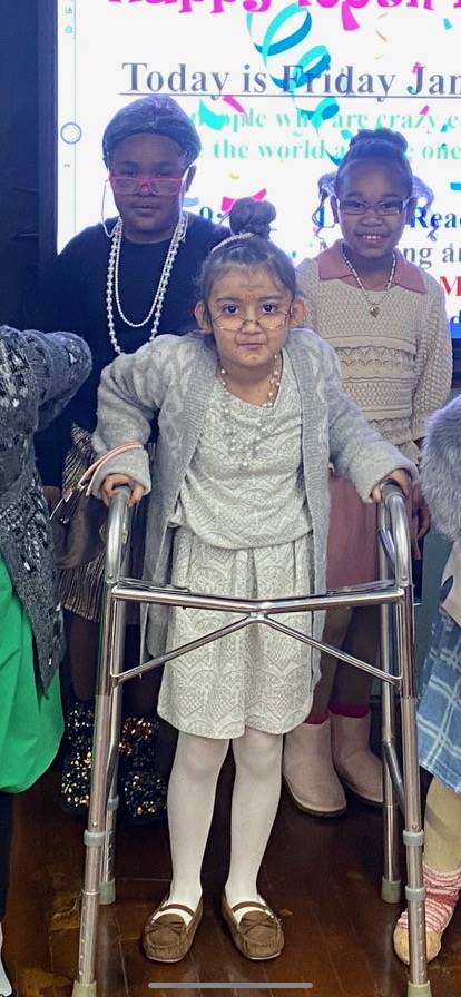 GE celebrates 100 days of school. 