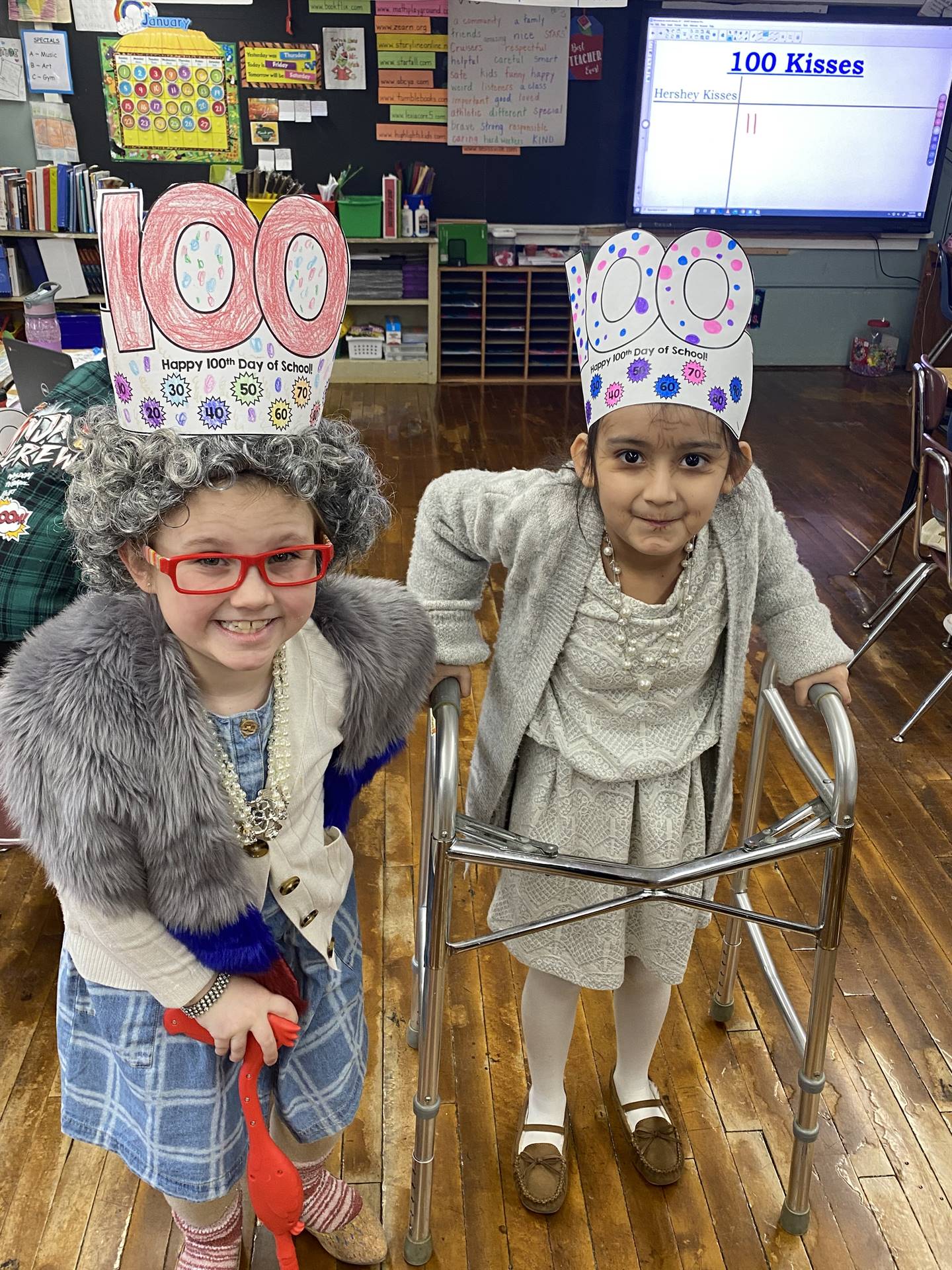 GE celebrates 100 days of school. 