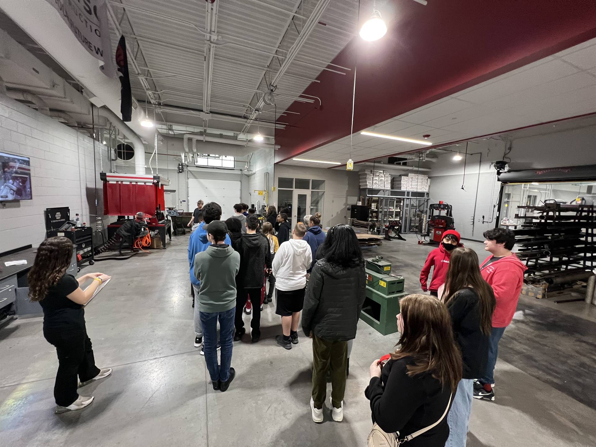 students touring the career center