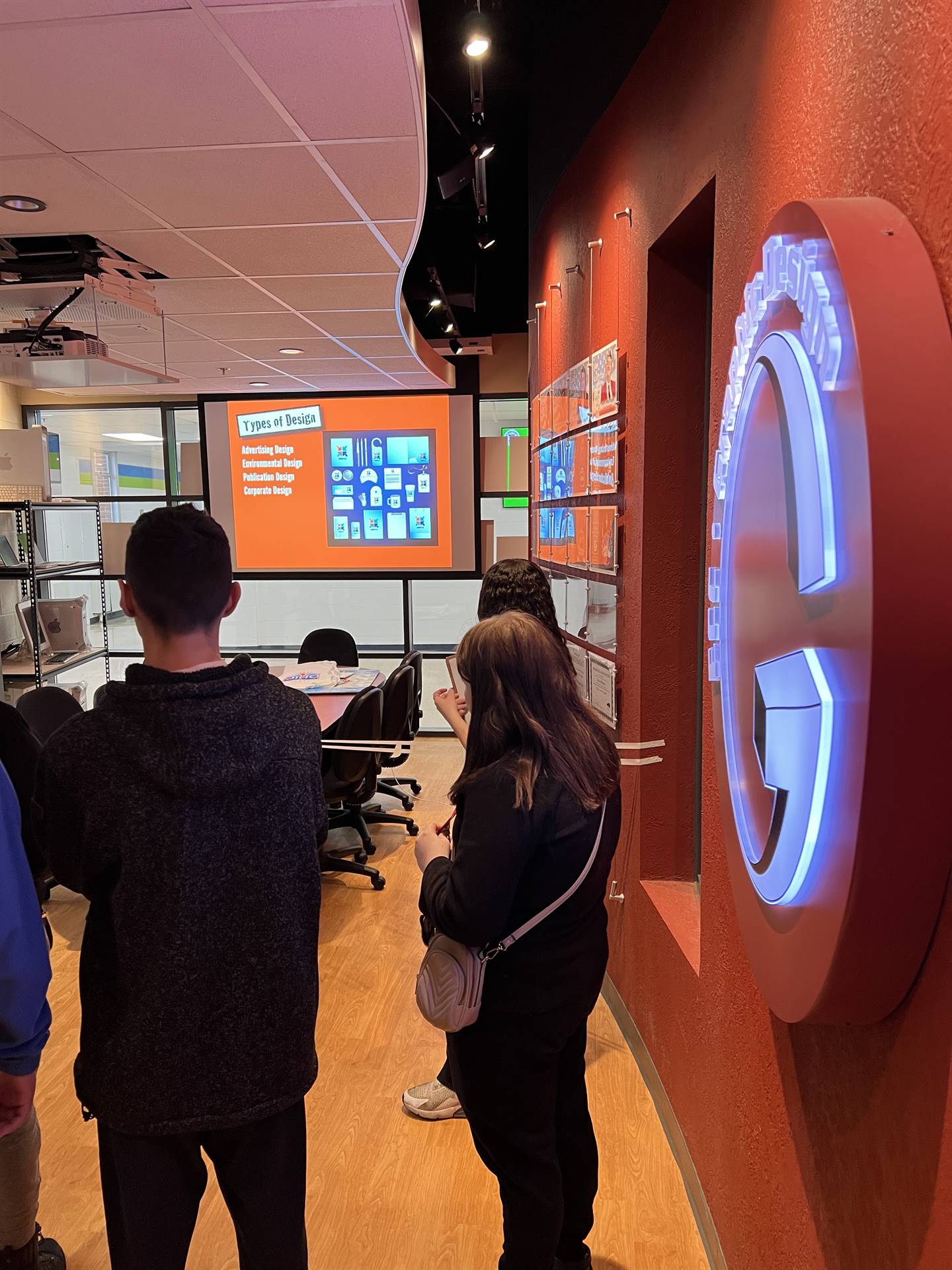 students touring the career center