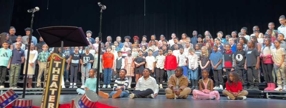 Dunloe students at music program